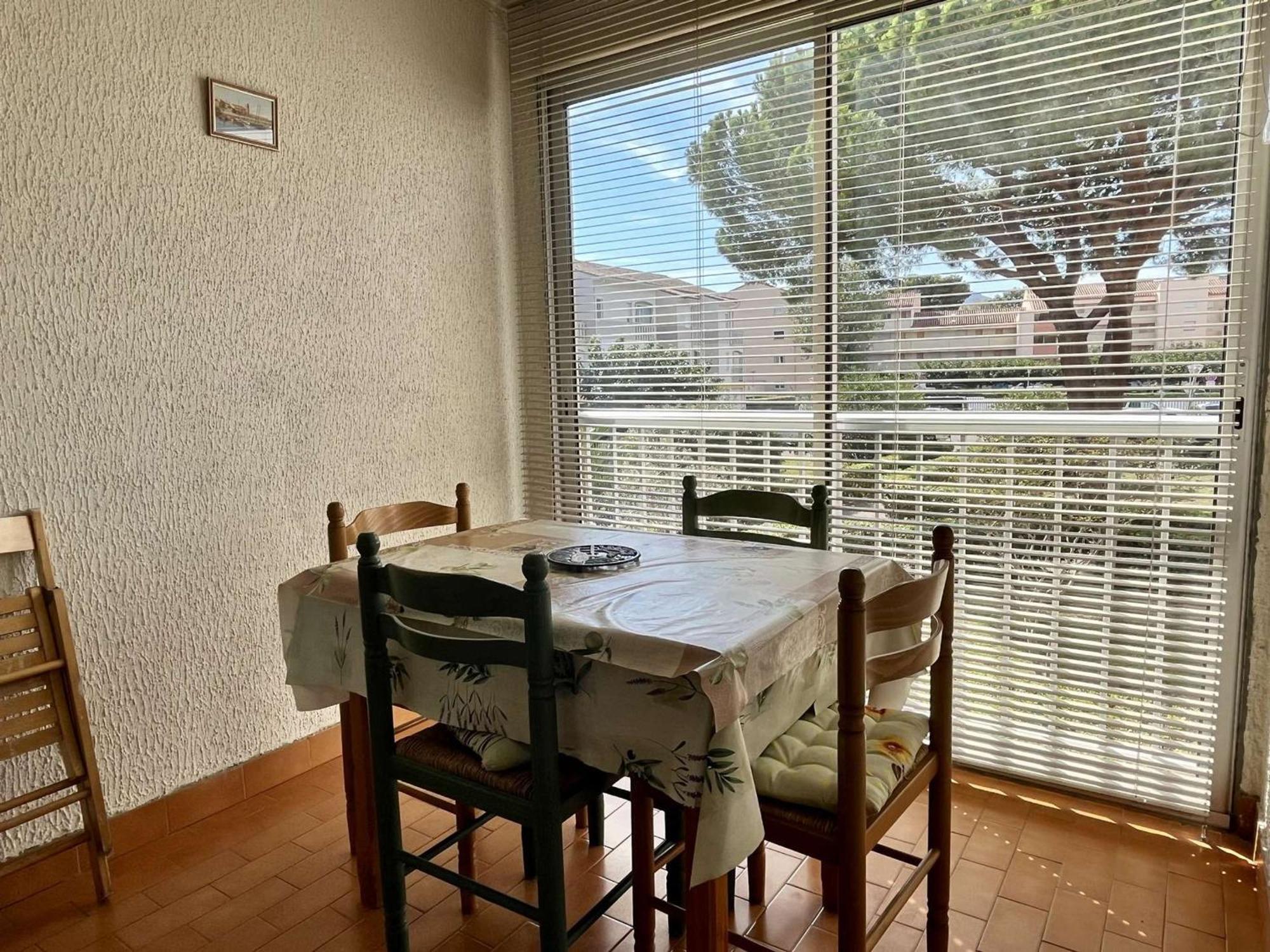 Studio A Argeles-Sur-Mer, 400M De La Plage Et Proche Commerces, Loggia, Animaux Bienvenus, Menage Inclus - Fr-1-225-548 Exterior foto